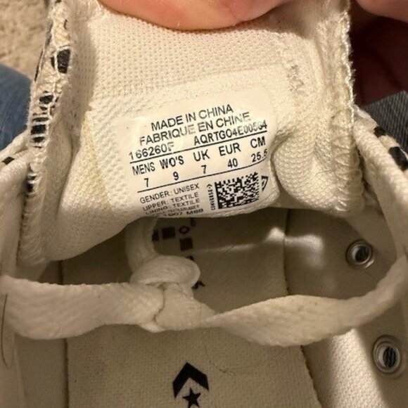 Brand NEW! Chuck Taylor All Star Leopard Print, Mens 7/Womens 9 - Picture 3 of 4